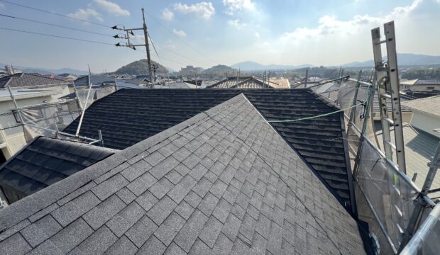 【東大阪市】カラーベストの屋根、そのままで大丈夫？オークリッジカバー工事で安心リフォーム！